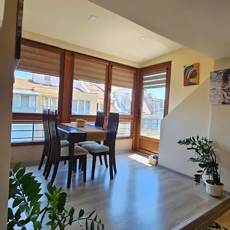 уютно студио до центъра на Apartament *