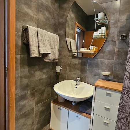 уютно студио до центъра на Apartament