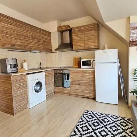 уютно студио до центъра на * Burgas City